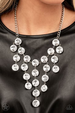 Spotlight Stunner (0070)