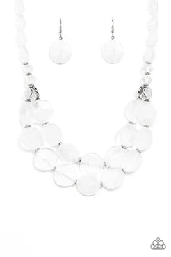 Beach Day Demure (0142)