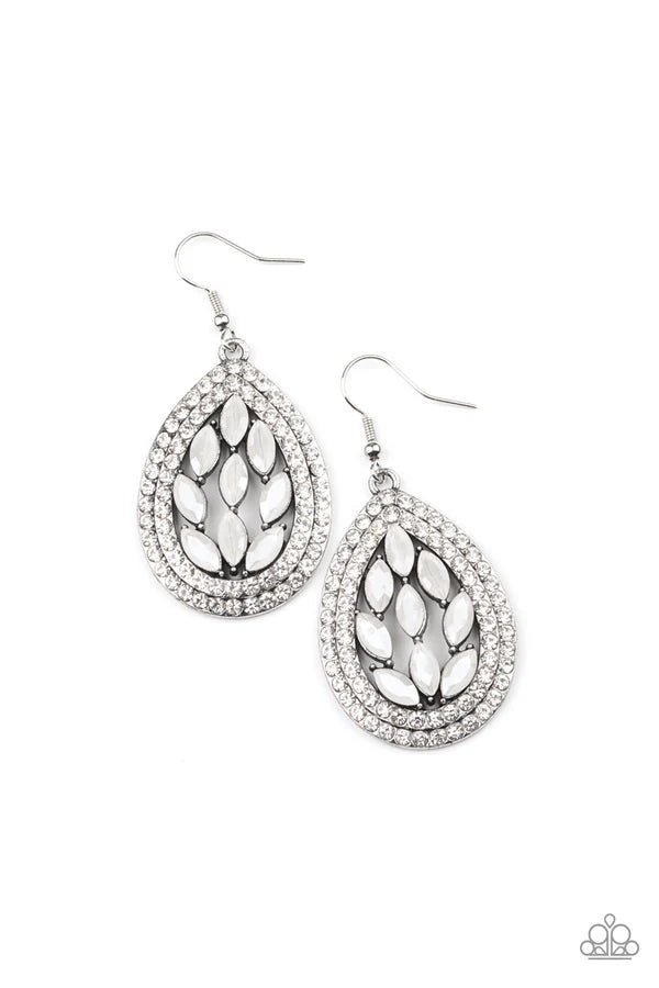 Encased Elegance (1228)
