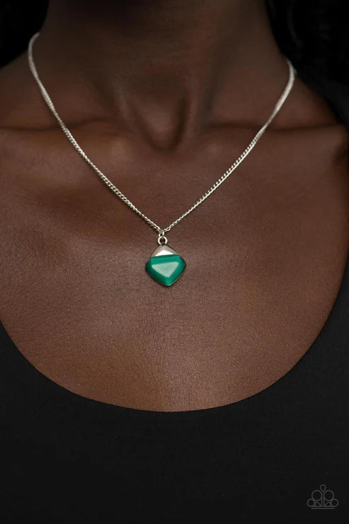 Gracefully Gemstone (1345)