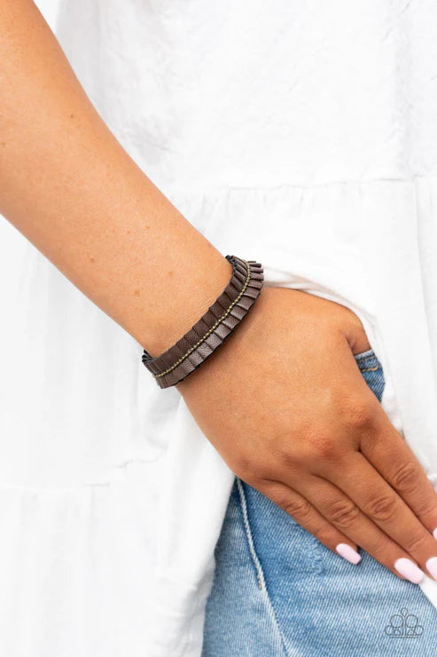 Hard To Pleats (2265)